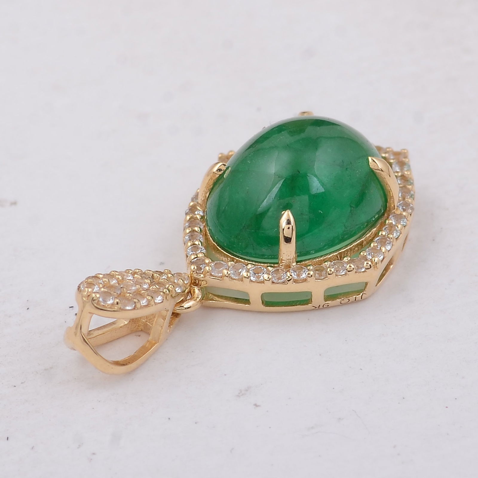 3.31 Ct Oval Emerald 9K Gold Pendant - 4