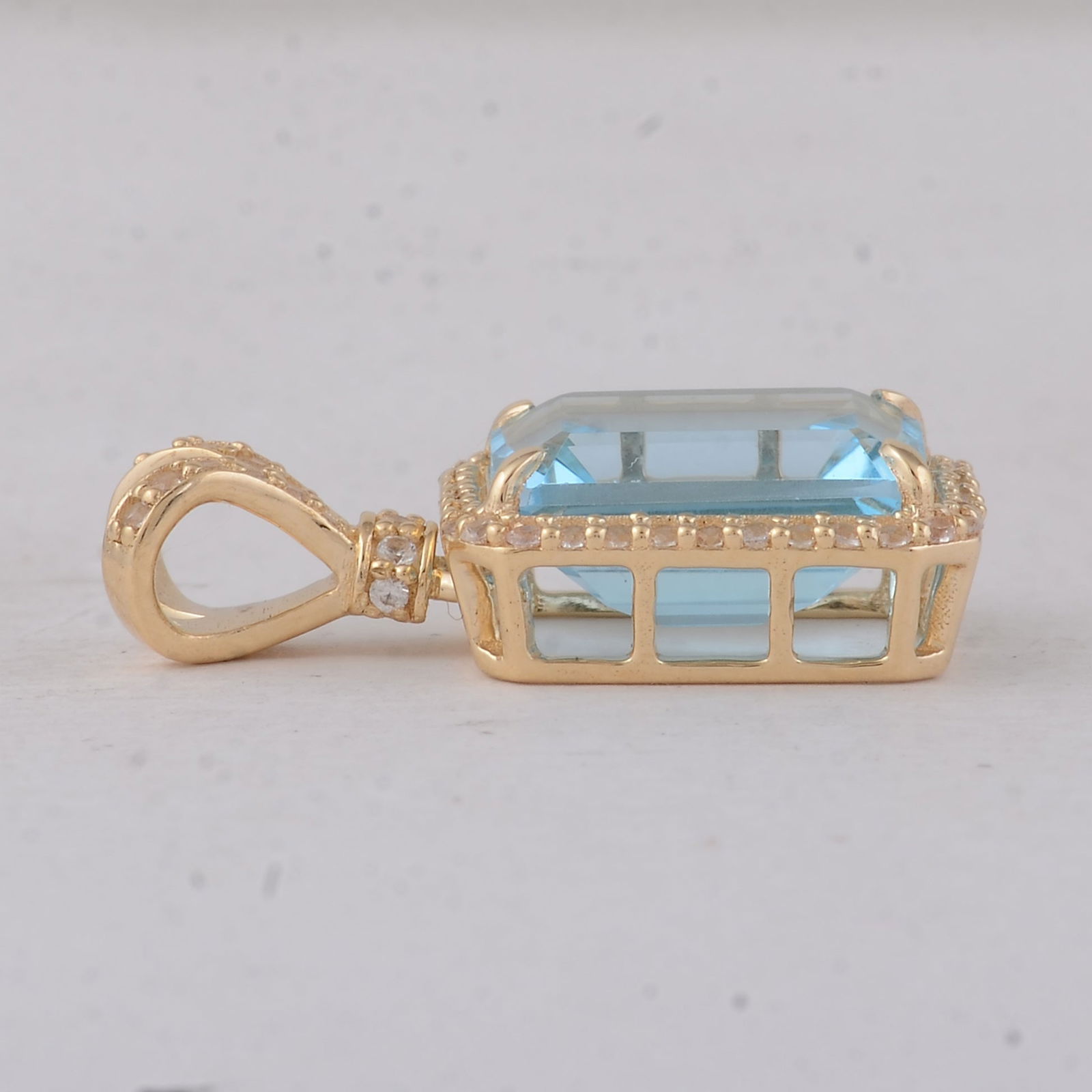 4.25 Ct Octagon Blue Topaz 9K Gold Pendant - 3