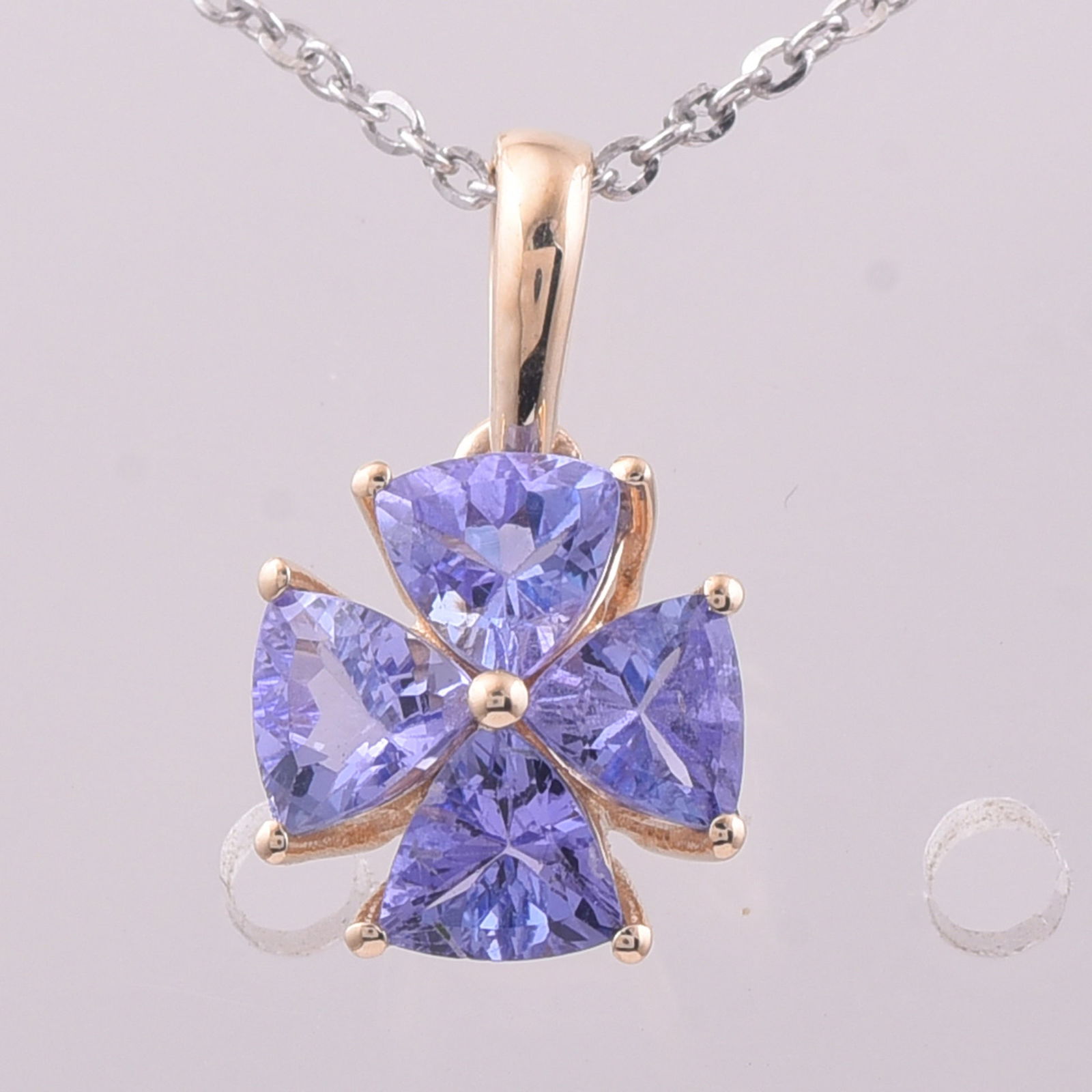 0.88 Ct Trillion Tanzanite 9K Gold Pendant