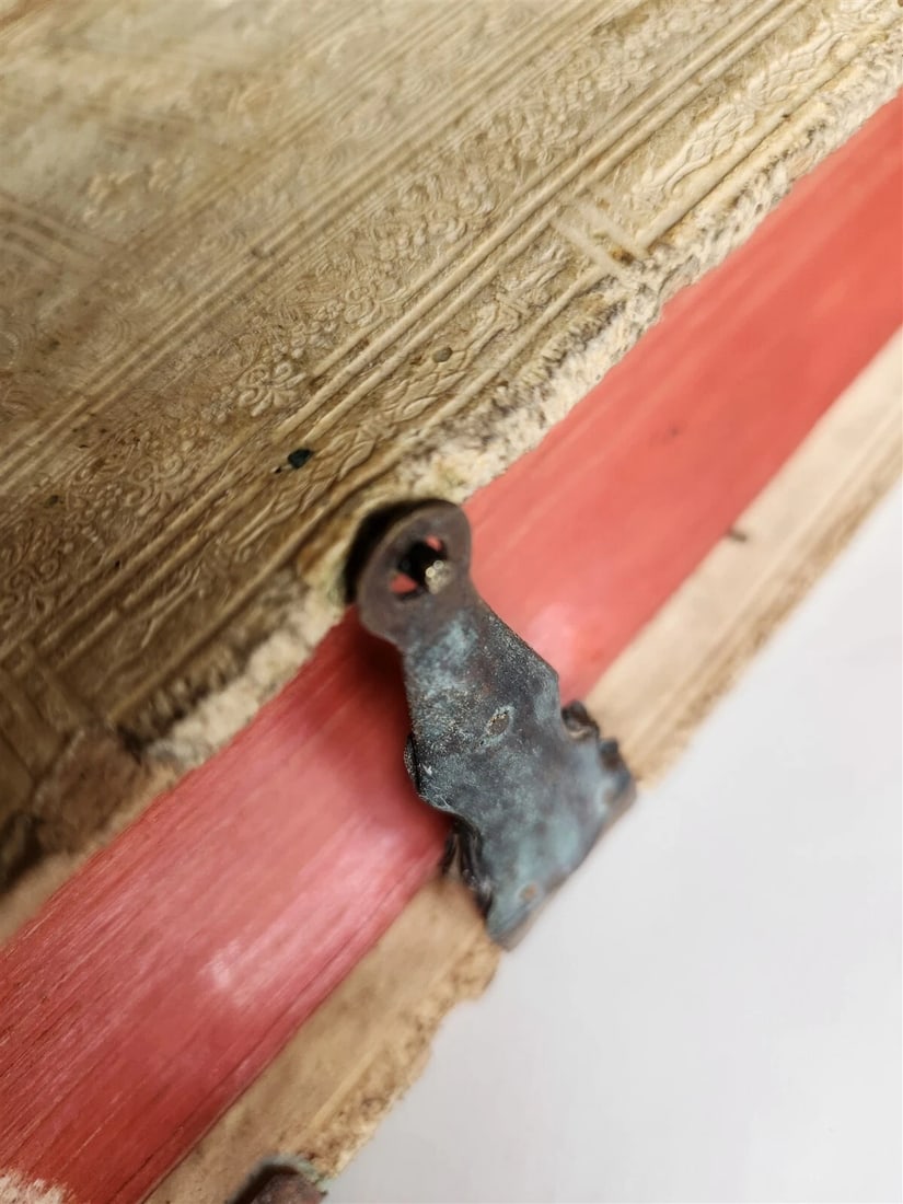 1690 PIGSKIN BOUND 4 FOLIO LAW BOOKS antique by D. D. Emanuelis Gonzalez Tellez - 11