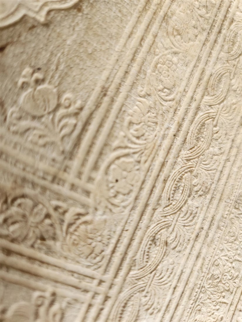 1690 PIGSKIN BOUND 4 FOLIO LAW BOOKS antique by D. D. Emanuelis Gonzalez Tellez - 9