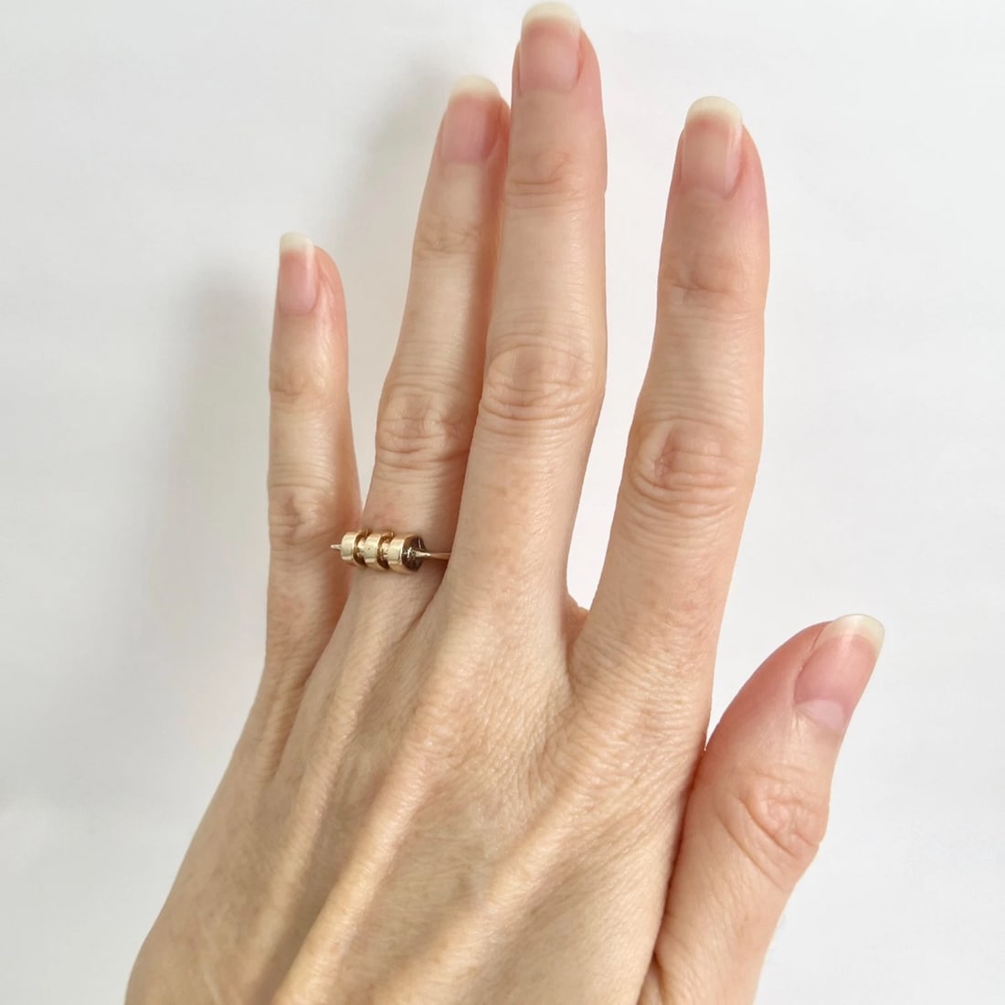 Vintage 1940's Retro Ribbed Gold Ring 14K Gold, 2.77 Grams - 3