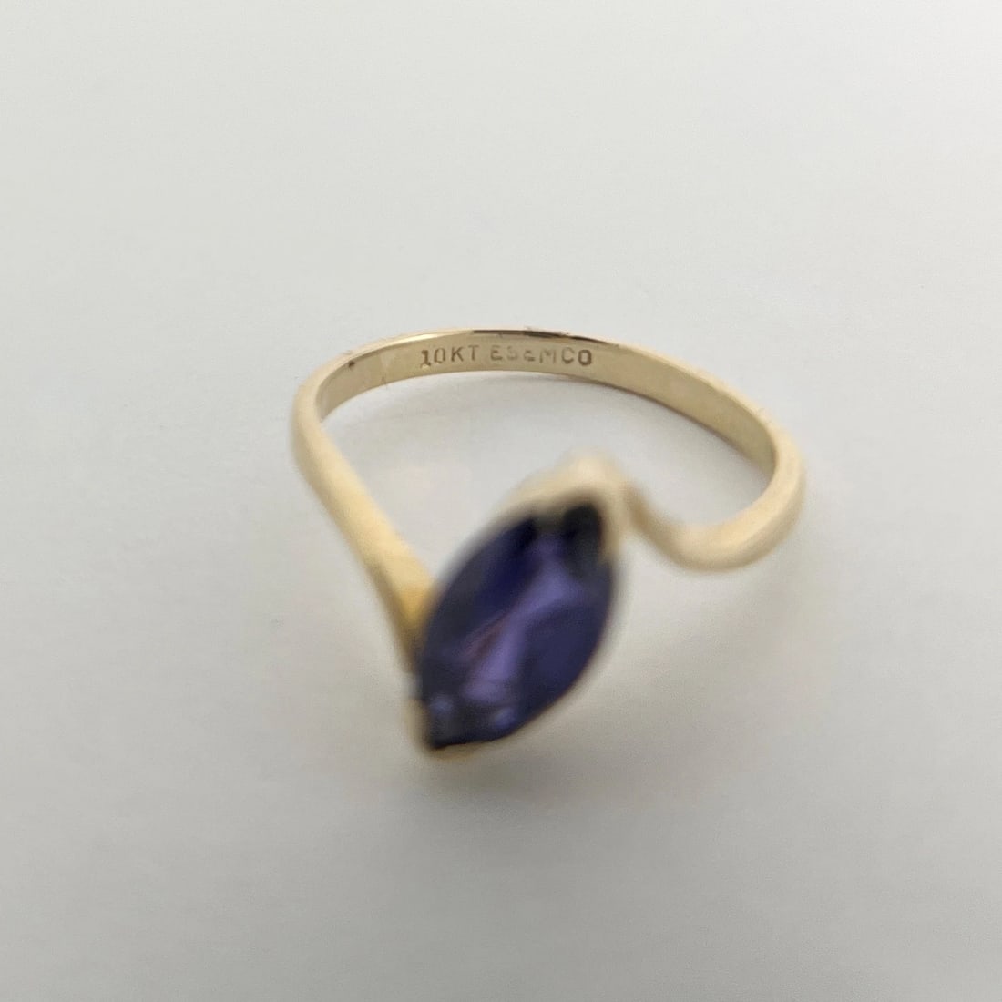 Vintage 1950's Esemco Marquise Purple Iolite Gemstone Ring 10K Gold, 1.99 Grams - 8