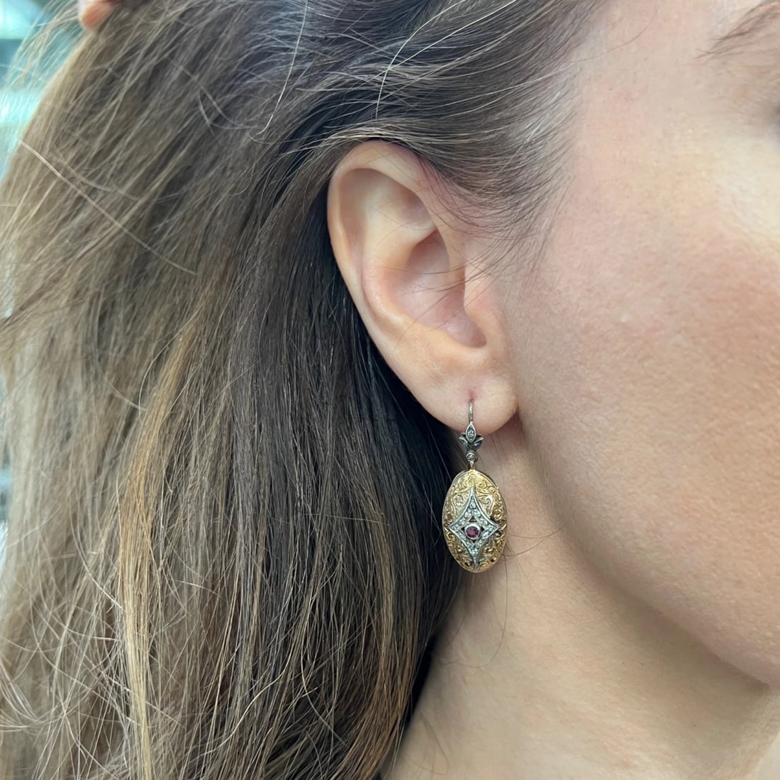 Antique Ruby Diamond Dangle Drop Earrings 18K Yellow Gold and Silver, 6.19 Grams - 3