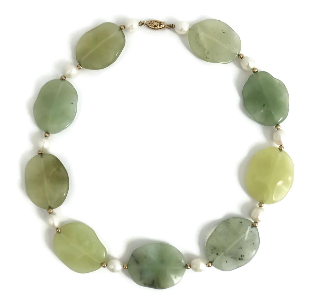 Vintage Green Jade Pearl Necklace 14K Yellow Gold, 15.5 Inches, 65.17 Grams (1 of 13)