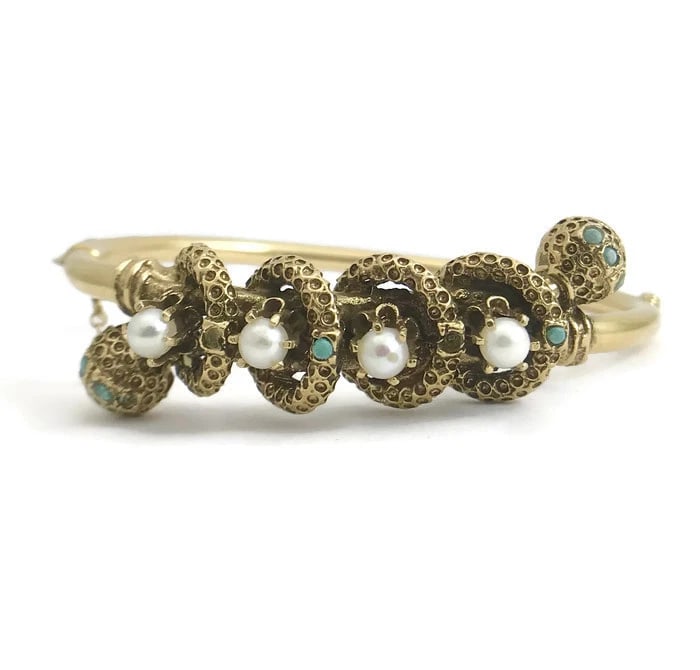 Victorian Revival Pearl Turquoise Bangle Bracelet 14K Yellow Gold, 20.39 Gr: Title: Victorian Revival Pearl Turquoise Bangle Bracelet 14K Yellow Gold, 20.39 Gr Description: Victorian Revival Pearl Turquoise Bangle Bracelet 14K Yellow Gold, 20.39 Gr This is a gorgeous and uniqu