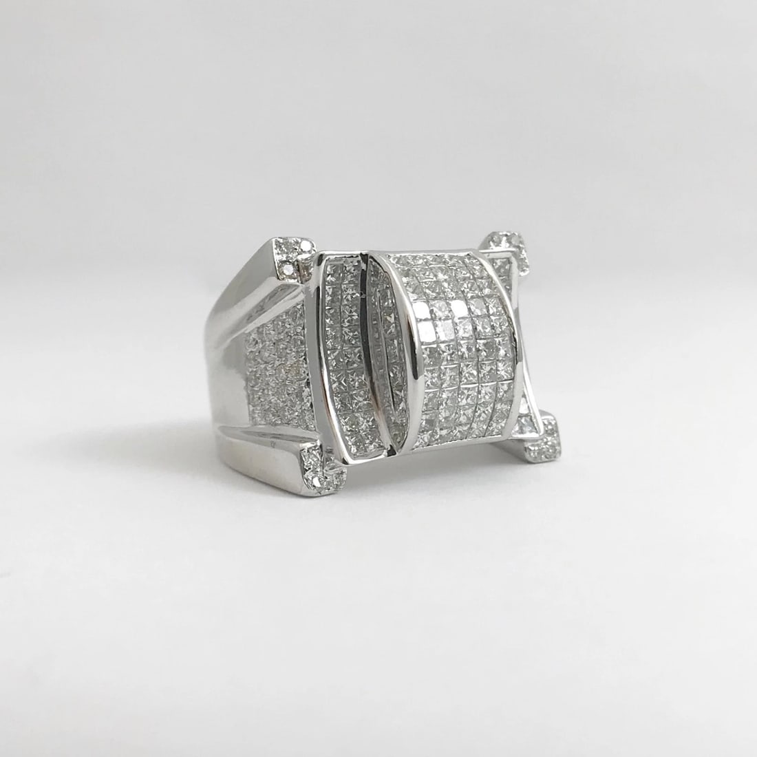 Men's Princess Diamond Invisible Set Ring 14K White Gold, 2.60 CTW, 21.14 Grams - 8