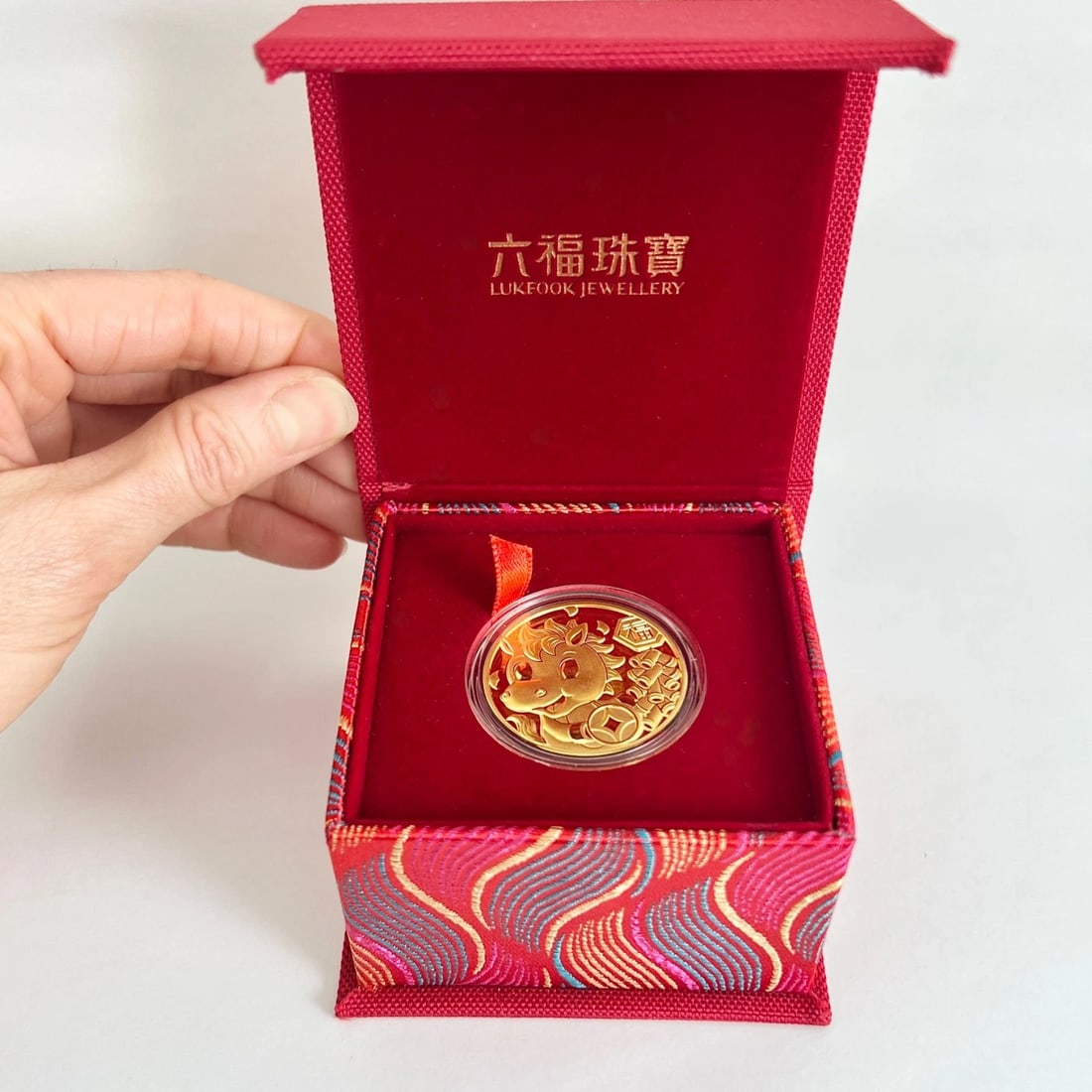 Lukfook Chinese Lucky Fortune Horse 24K Gold Coin, 30 Grams - 2