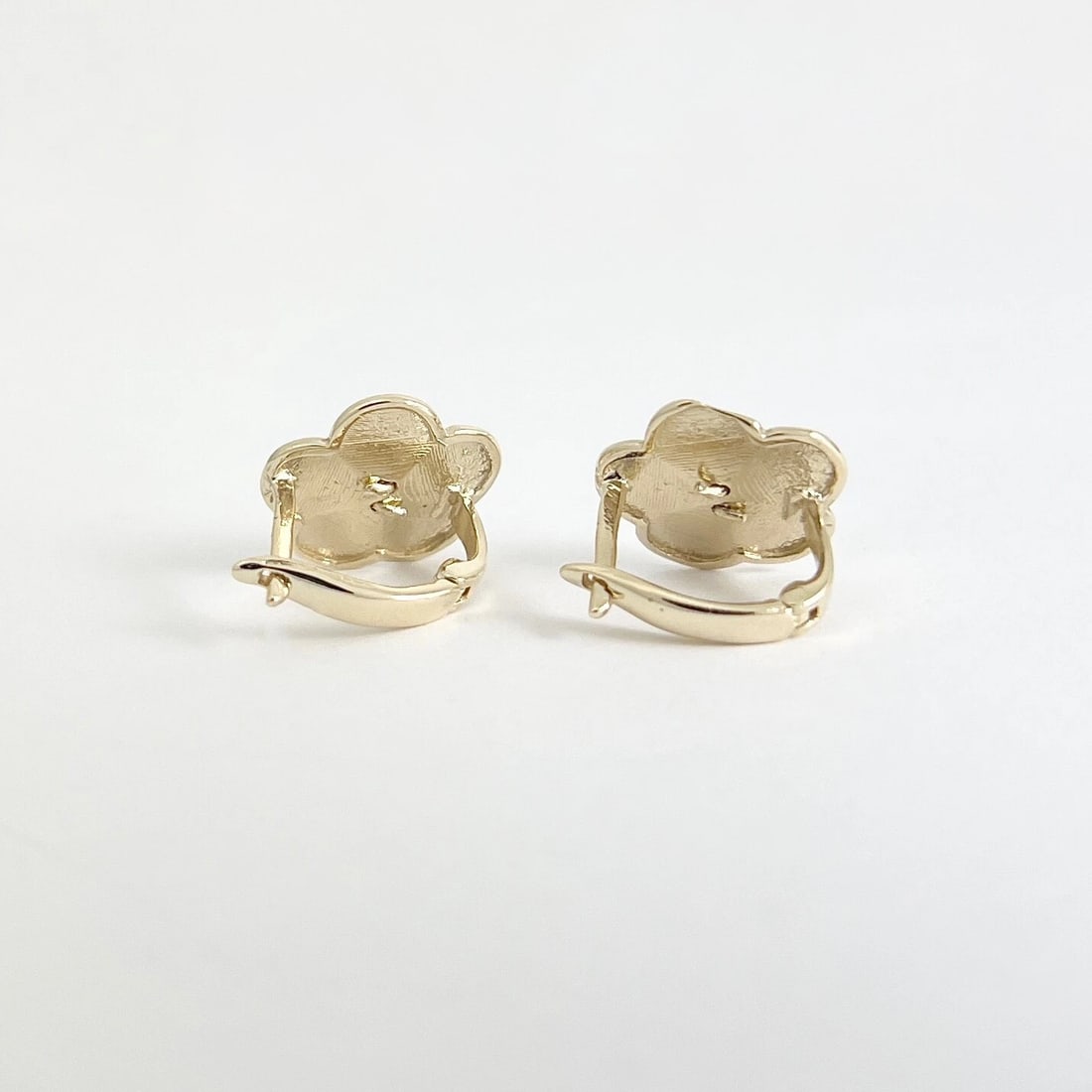 Estate CZ Cubic Zirconia Flower Huggie Stud Earrings 10K Yellow Gold, 3.10 Grams - 5