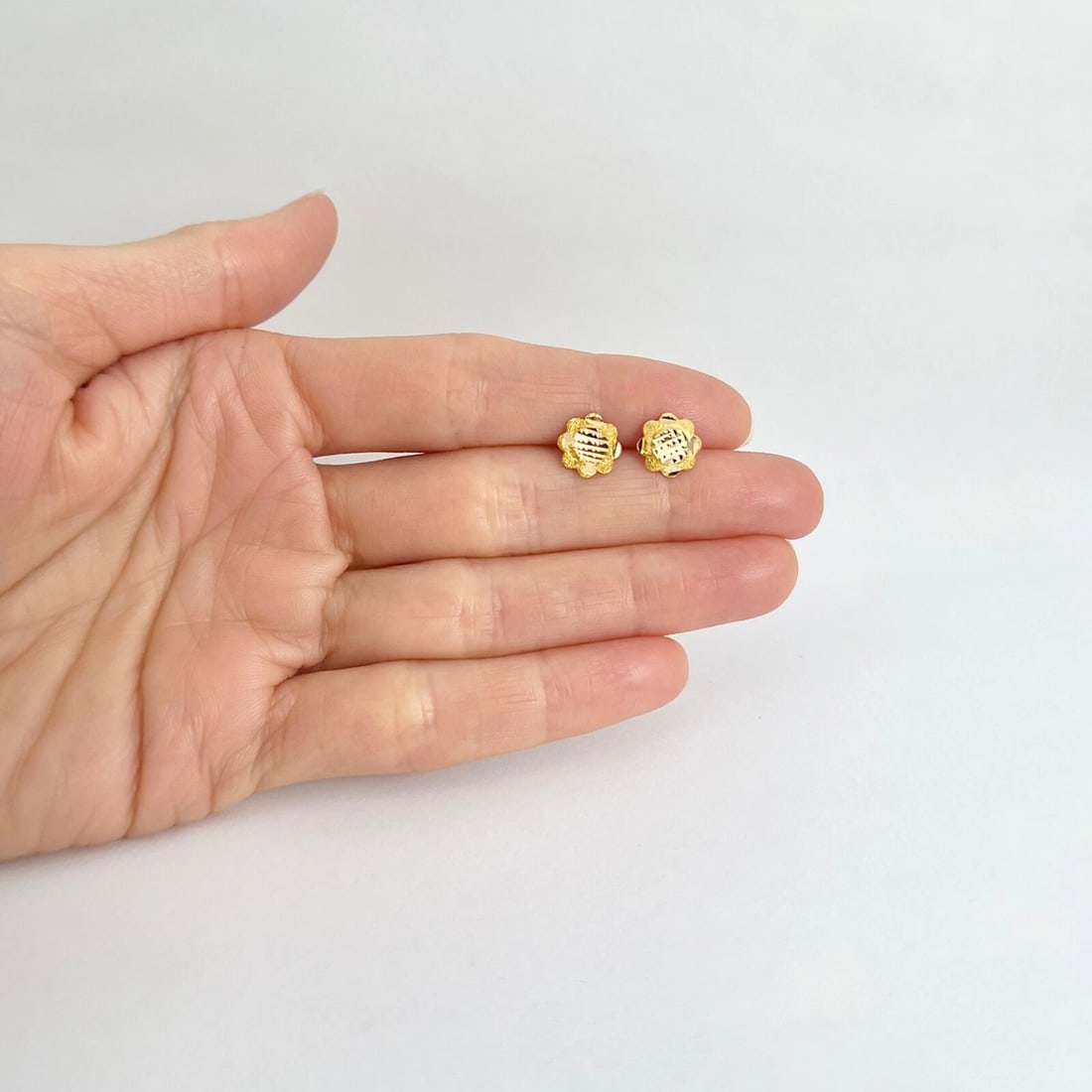 Estate Textured Flower Stud Earrings 22K Yellow Gold, .74 Grams - 2