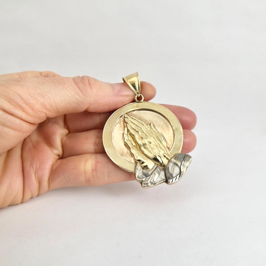 Large Round Praying Hands Religious Necklace Pendant 14K Yellow Gold, 14.84 Gram - 2