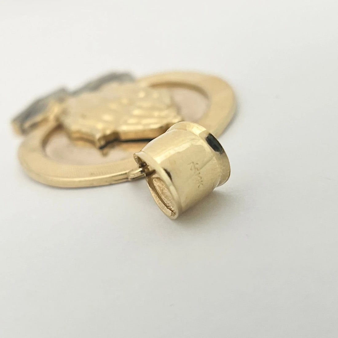 Large Round Praying Hands Religious Necklace Pendant 14K Yellow Gold, 14.84 Gram - 5