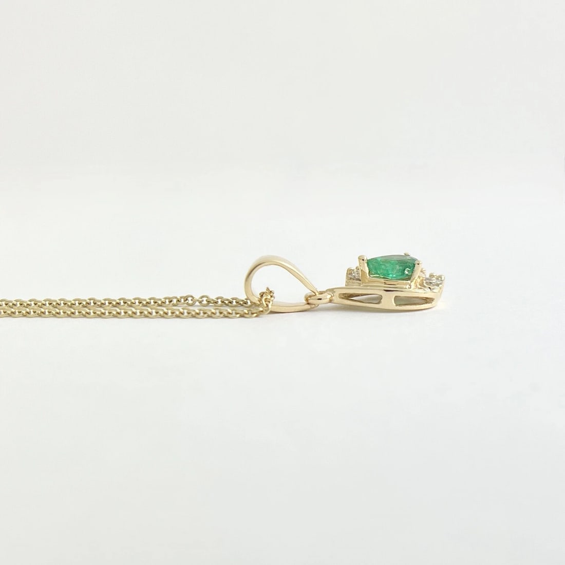 Emerald Diamond Gemstone Teardrop Pendant Necklace 14K Yellow Gold, 3.98 Grams - 5
