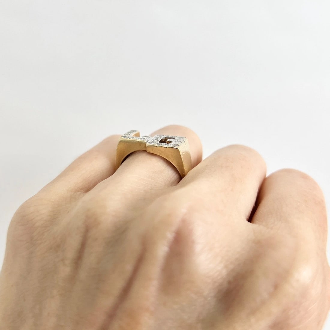 Letter LG Initial Diamond Ring 14K Yellow Gold, 7.90 Grams - 4