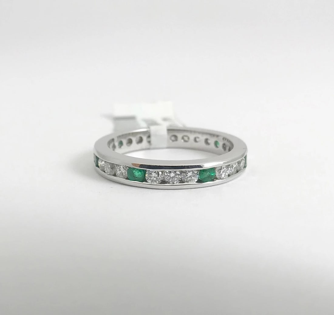 Emerald Diamond Eternity Band Ring 14K White Gold,1.00 CTW, Size 5, 2.37 Grams - 8