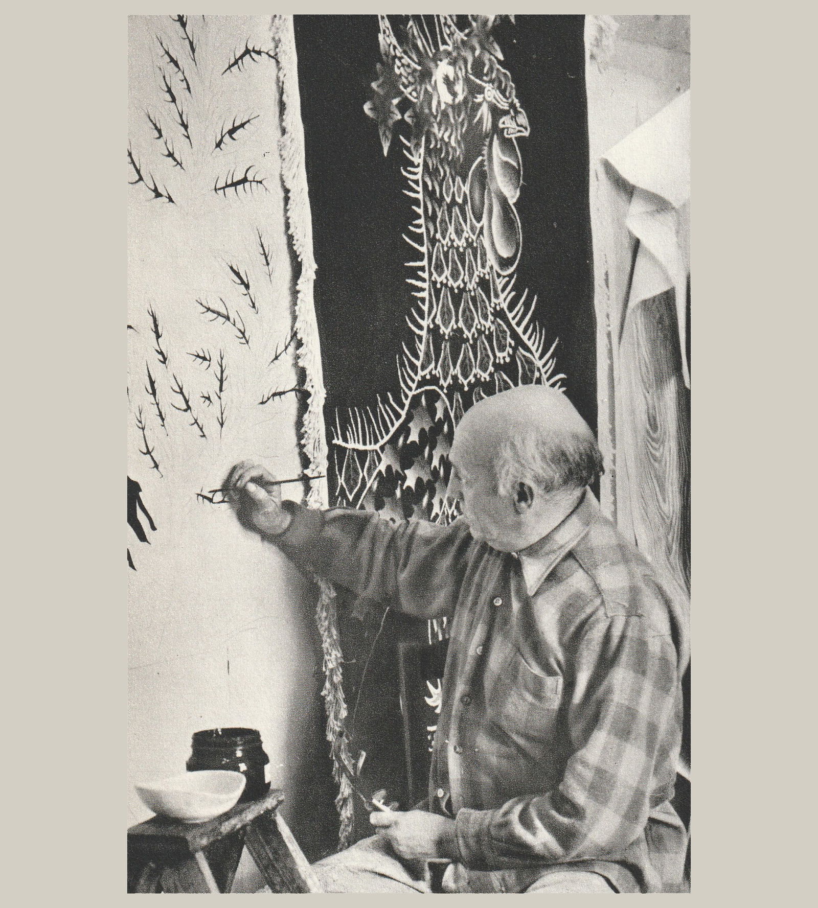 Aubusson Jean Lurcat hand weaved Jardin des coqs Tabard 1939 - 3