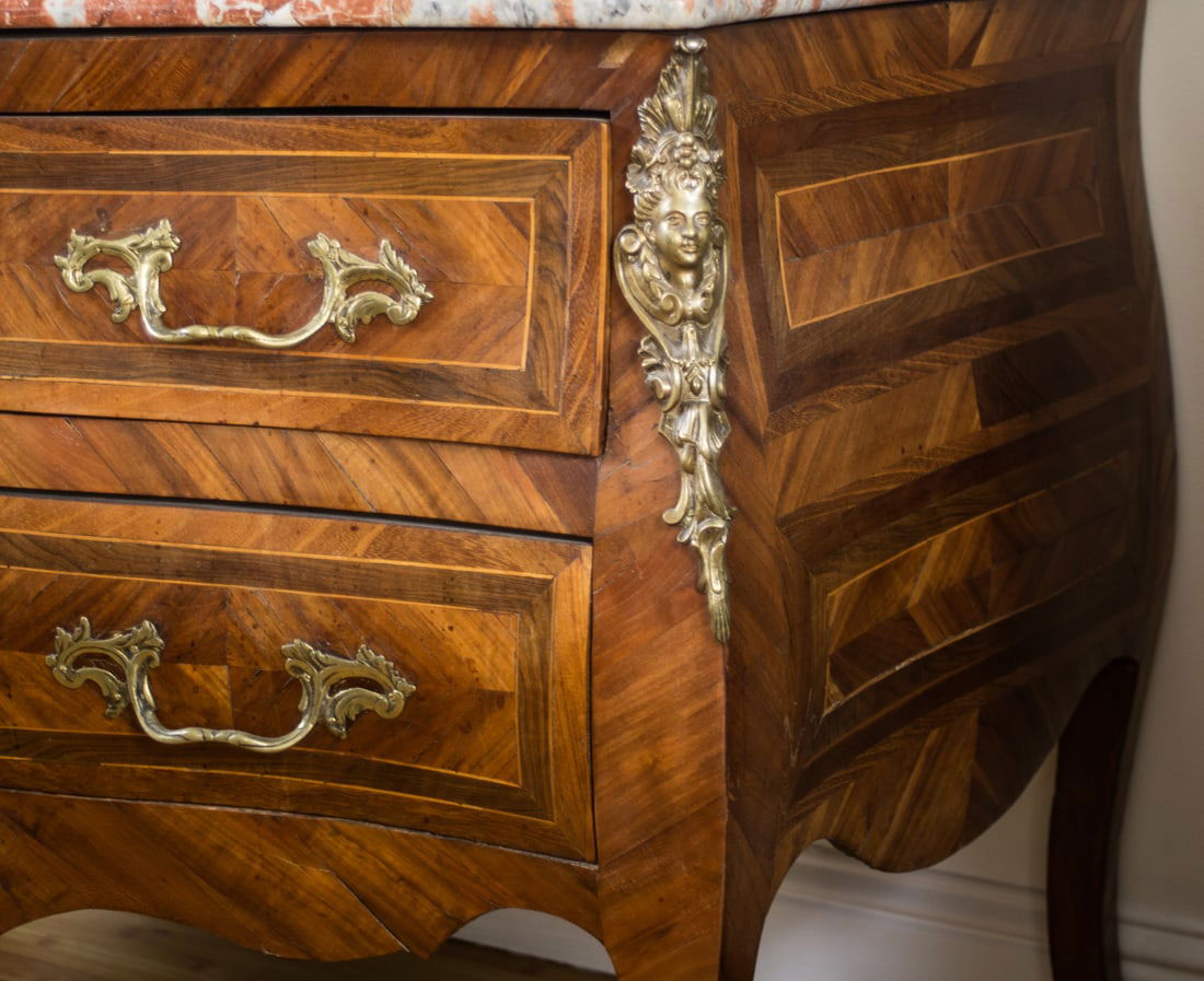 18th Century French Louis XV Gilt Bronze Mounted Kingwood Commode molded marble - 4