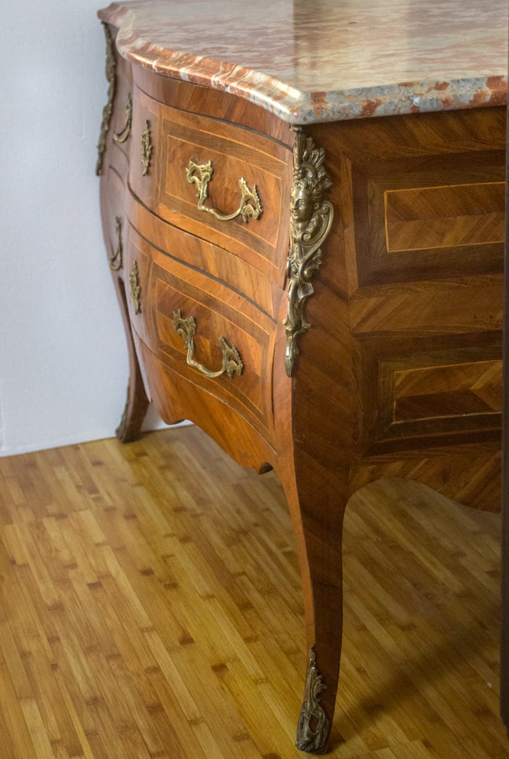 18th Century French Louis XV Gilt Bronze Mounted Kingwood Commode molded marble - 5