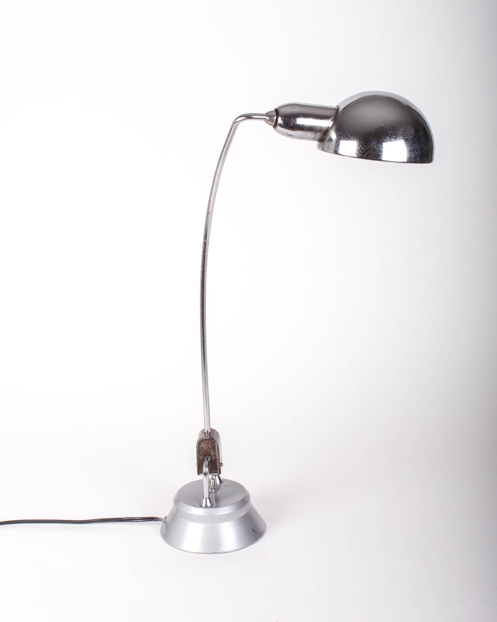 600 Long Neck Jumo (Matte Base) modernist task lamp - 2
