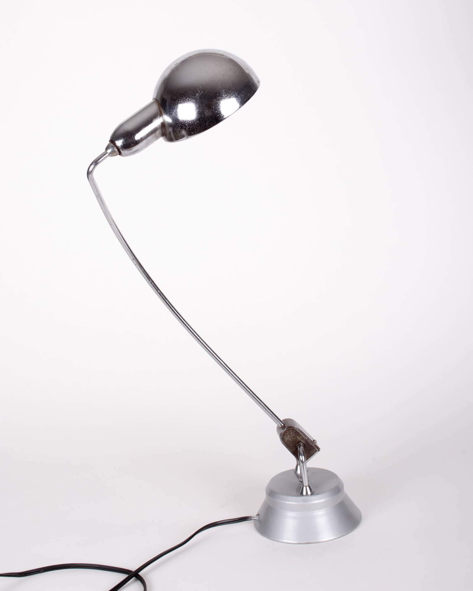 600 Long Neck Jumo (Matte Base) modernist task lamp - 3