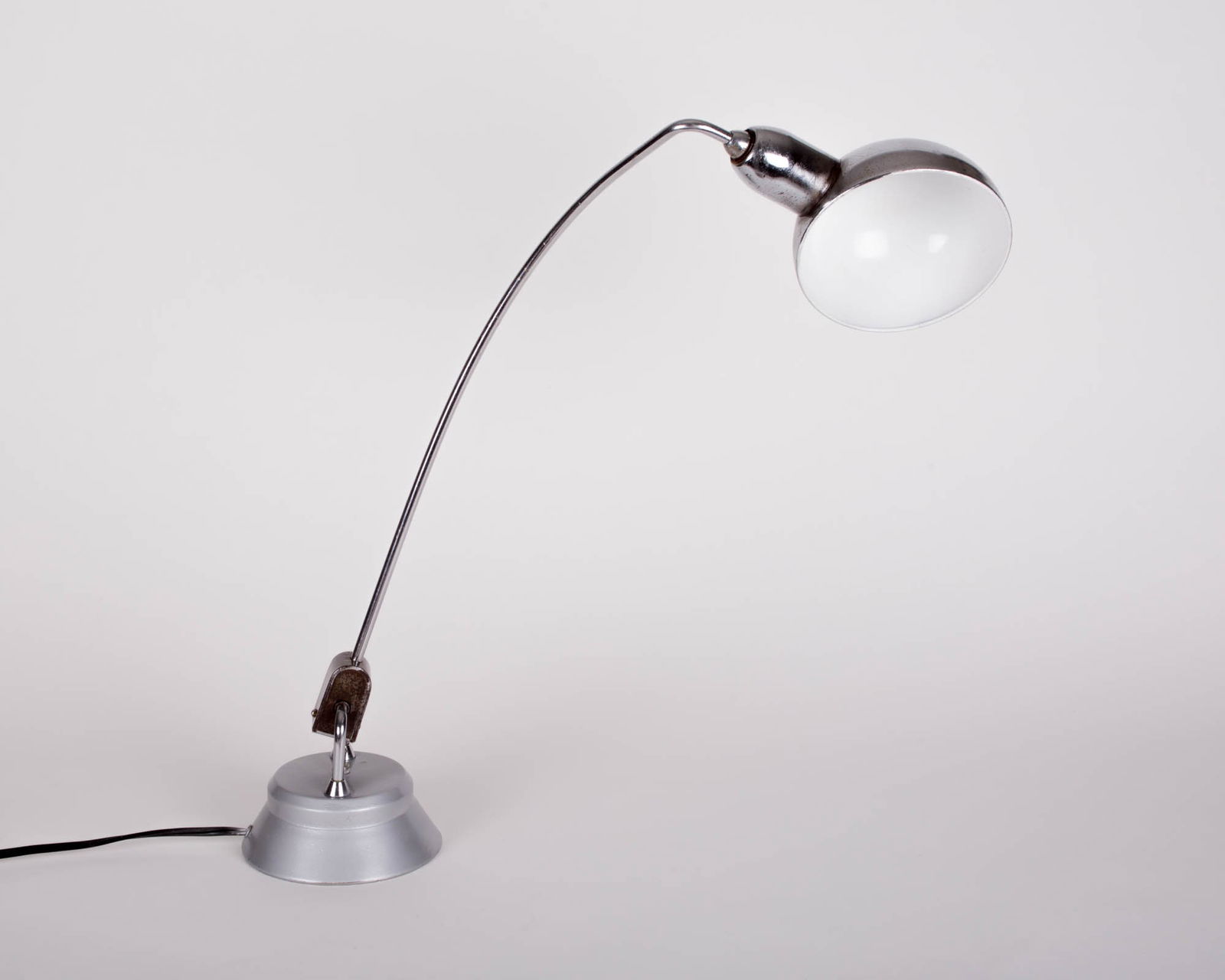 600 Long Neck Jumo (Matte Base) modernist task lamp - 4
