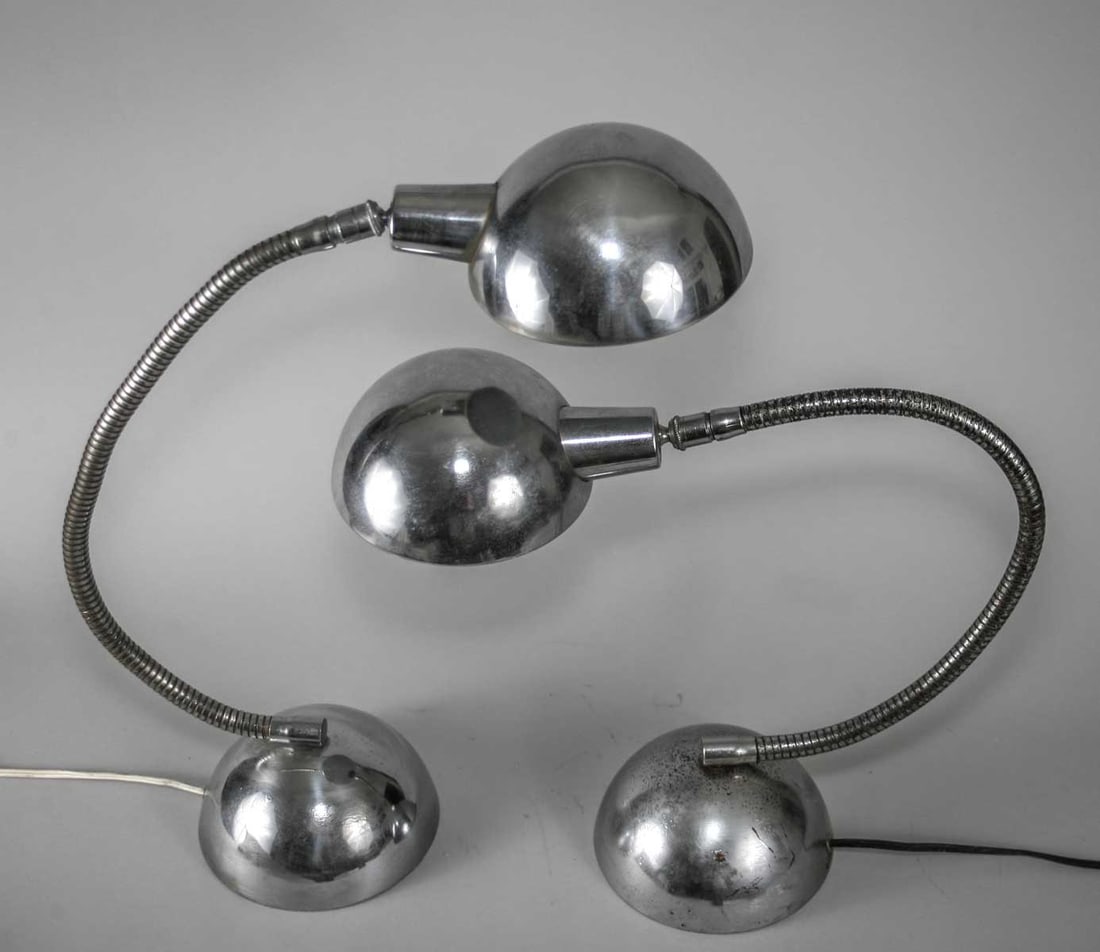 Pair of JUMO 210 with Flex arm industrial modernist desk lamp - 4