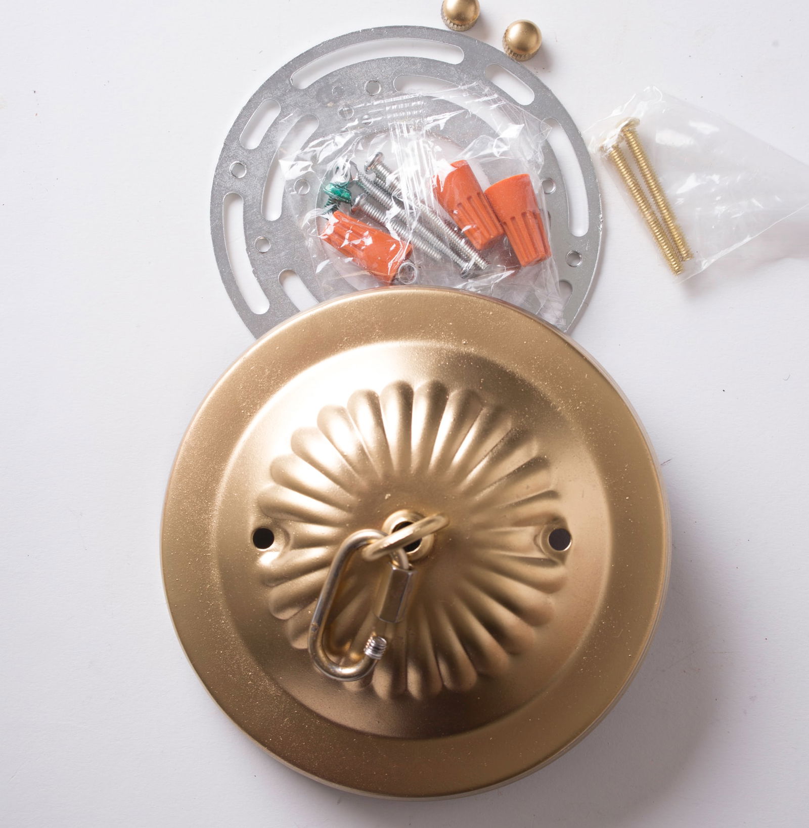 FRENCH ART DECO CHANDELIER Pressed GLASS VERDUN daisy motive - 6