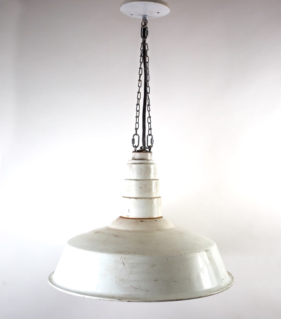 LARGE Bauhaus INDUSTRIAL MODERNIST FACTORY LAMP pendant LIGHT (1 of 1)