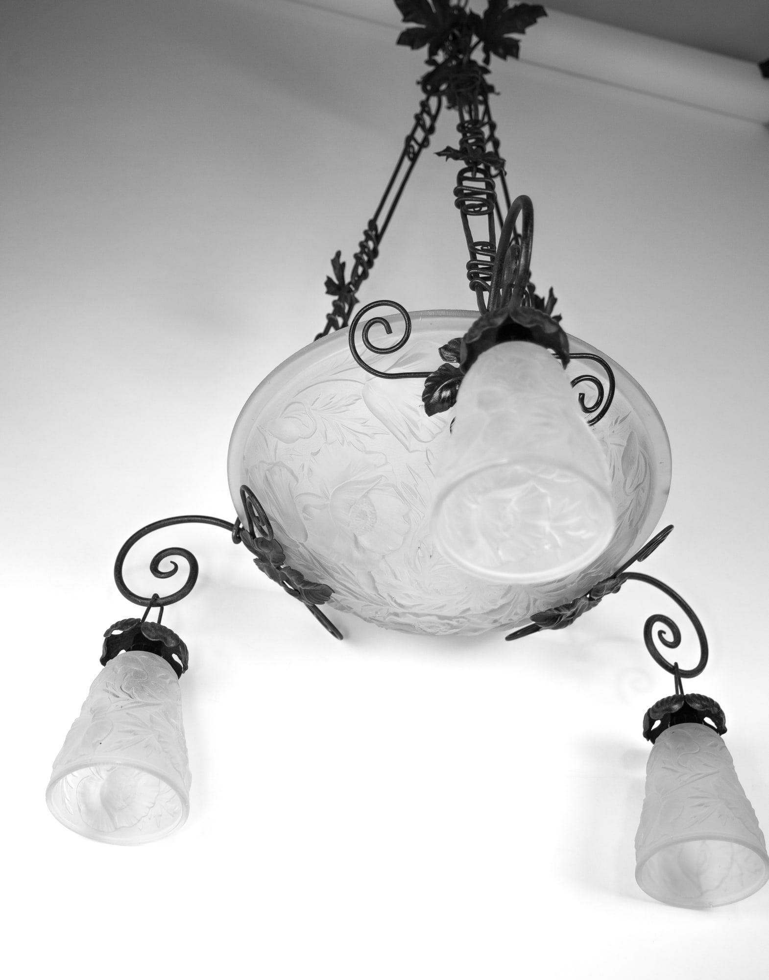 FRENCH ART DECO CHANDELIER MOLDED Molded GLASS CUBIST MULLER Poppy Motive - 3