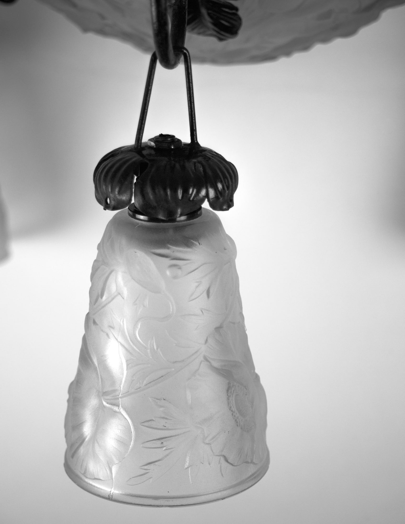 FRENCH ART DECO CHANDELIER MOLDED Molded GLASS CUBIST MULLER Poppy Motive - 7