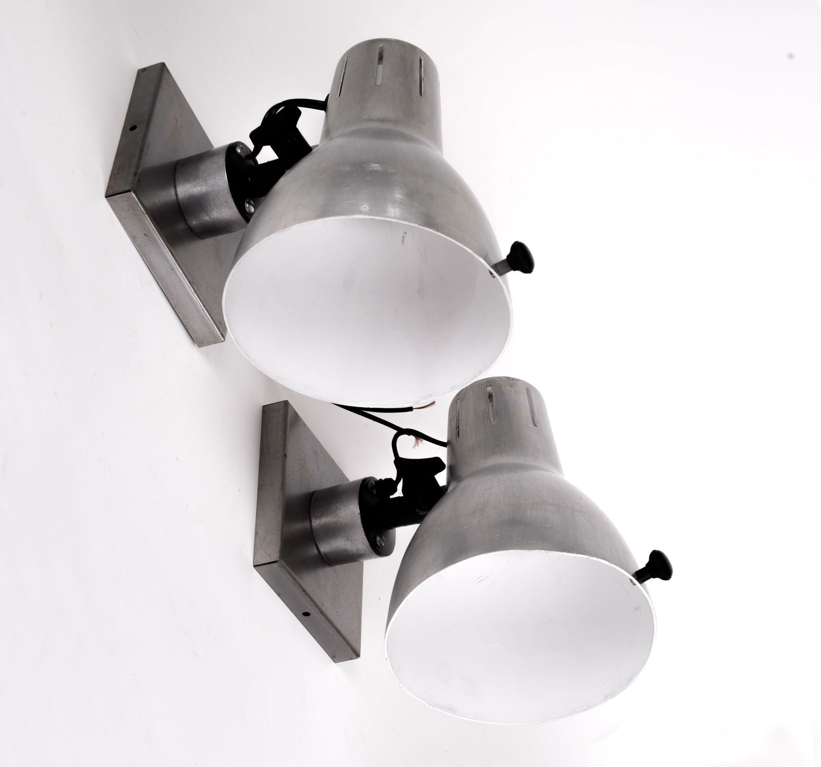 Pair of FRENCH industrial sconce JIELDE Modernist spot DOMECQ LAC: Title: Pair of FRENCH industrial sconce JIELDE Modernist spot DOMECQ LAC Description: French modernist lamp made in the 1970's , by Jean Louis Domecq , under the name Lac . It is the same original