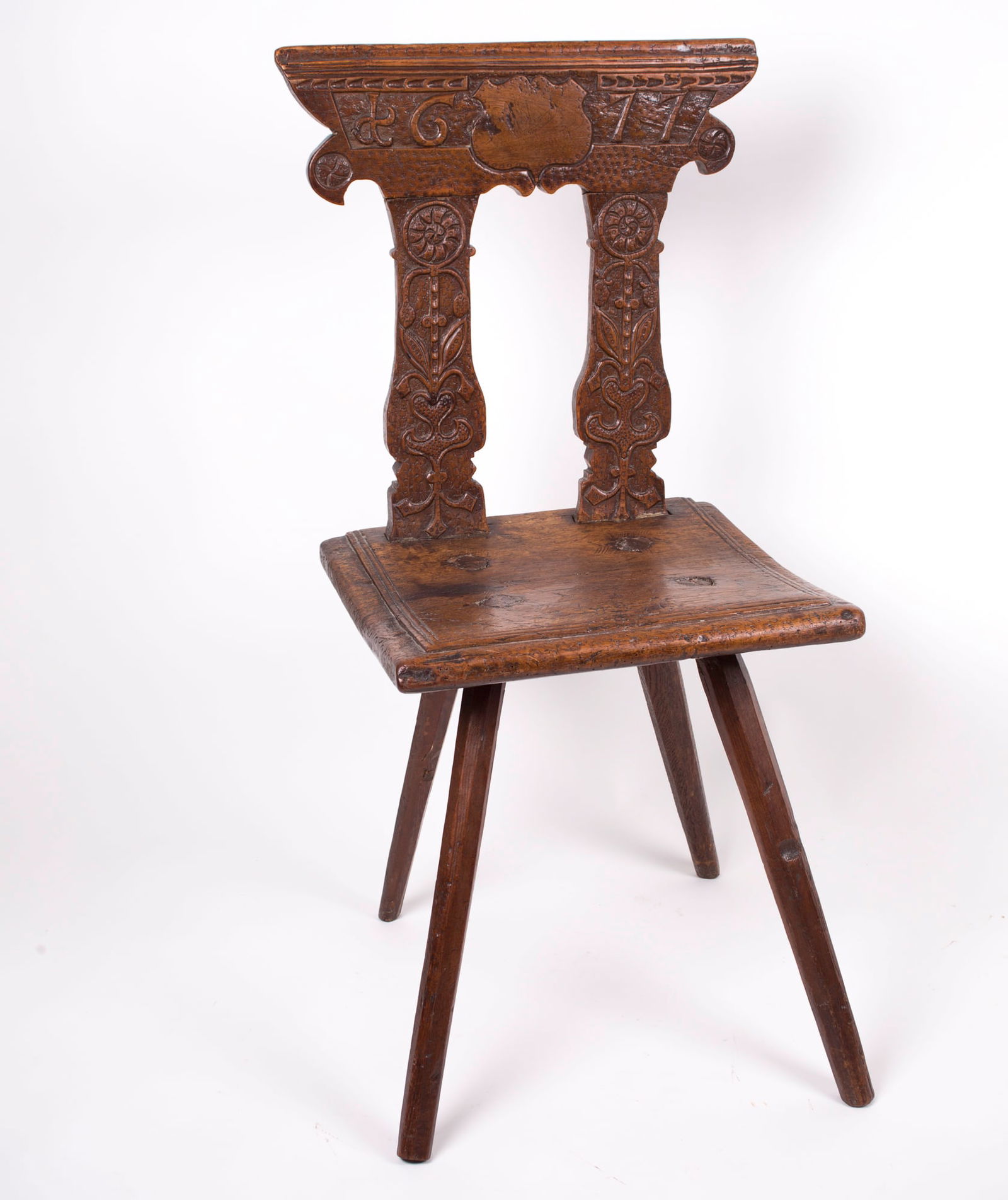 Escabelle stool Louis XIX circa 1677: Title: Escabelle stool Louis XIX circa 1677 Description: French carved "escabelle" ( translates to "stool") circa 1677. This piece bring " lived in " soulfull charm in a hallway, bedroom or living