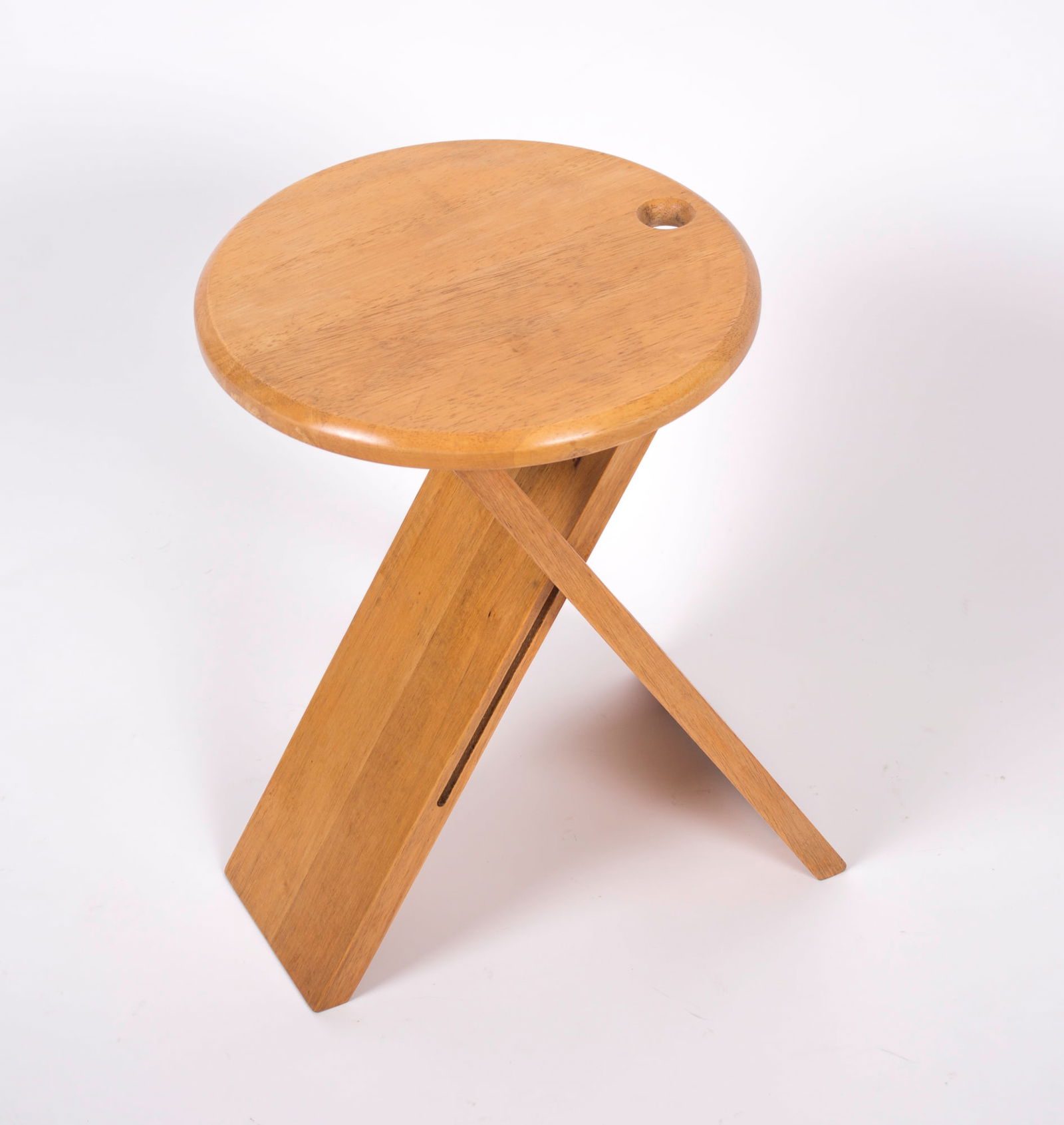 Mid century pine folding stools by Roger Talon - 4