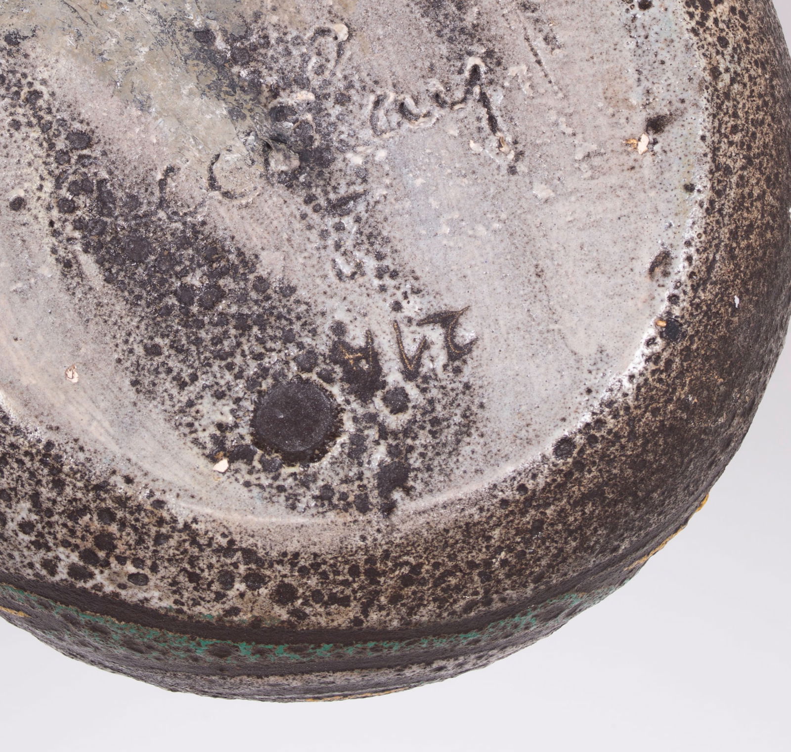 Mid-Century French Pottery ACCOLAY Ceramic stirrups vase - 5