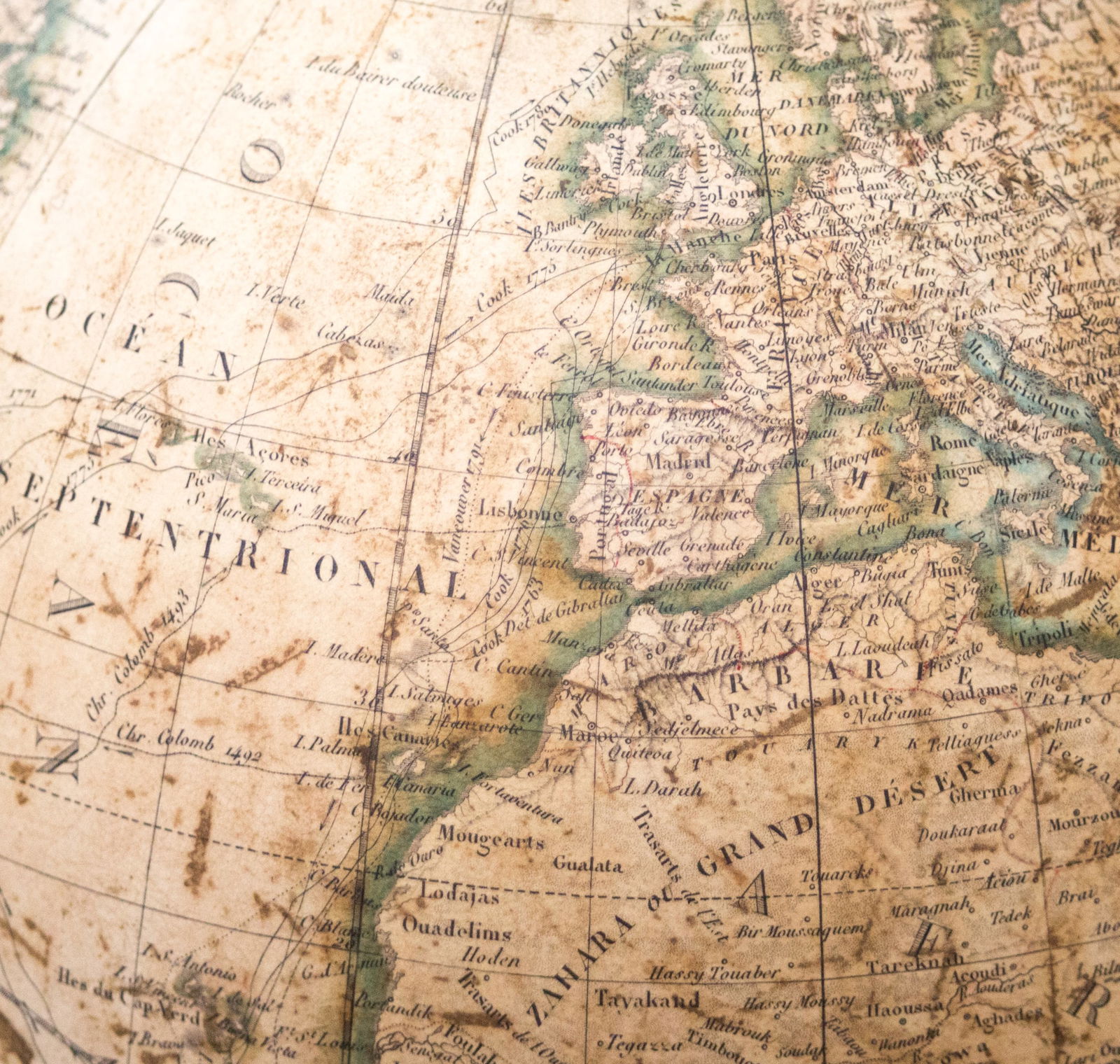 1820/30 French antique terrestrial globe 12" engraving Lapie geographer - 10