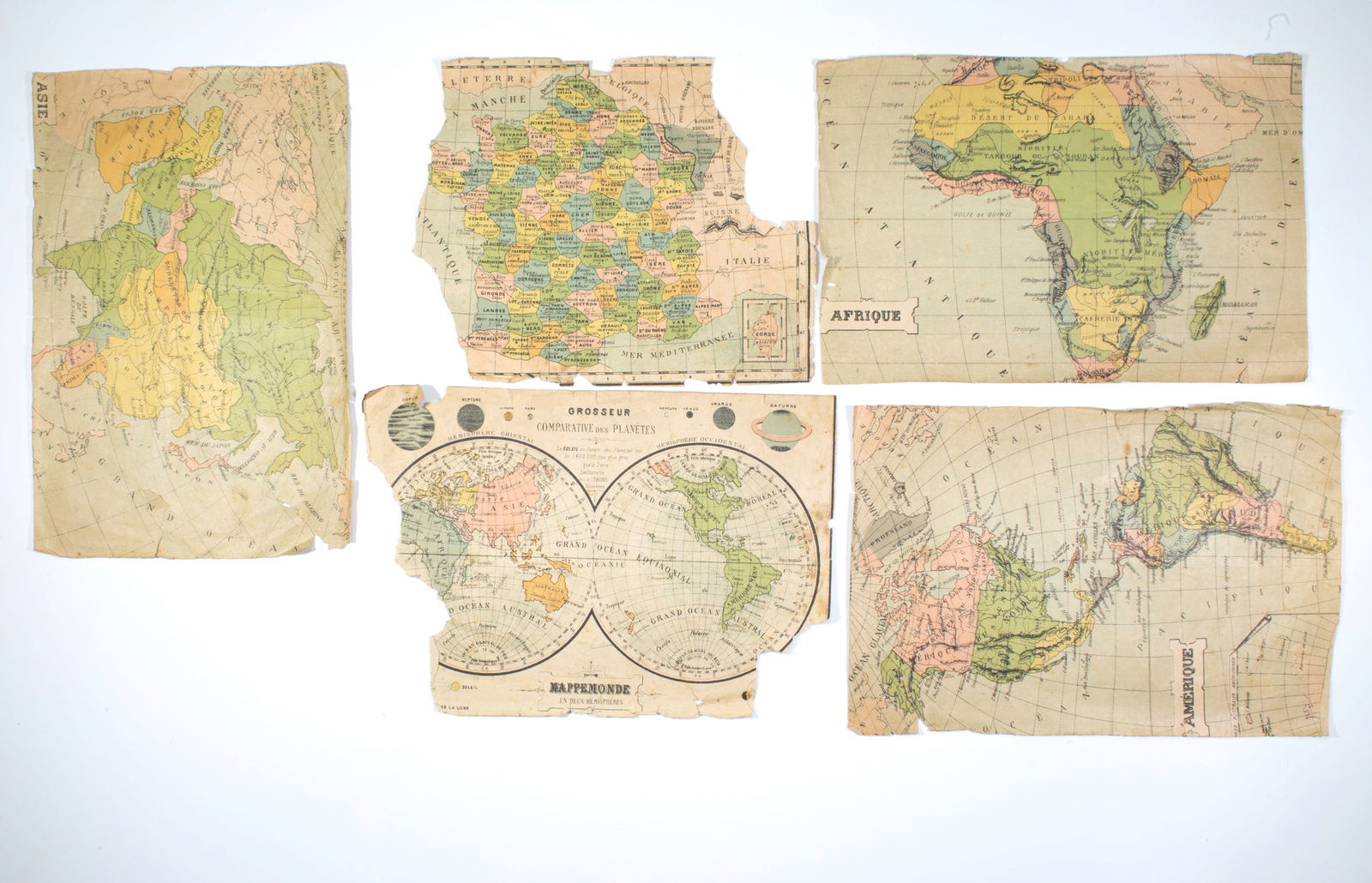 Puzzle box with wood cubs with maps of the worlds atlas 1890 french - 3