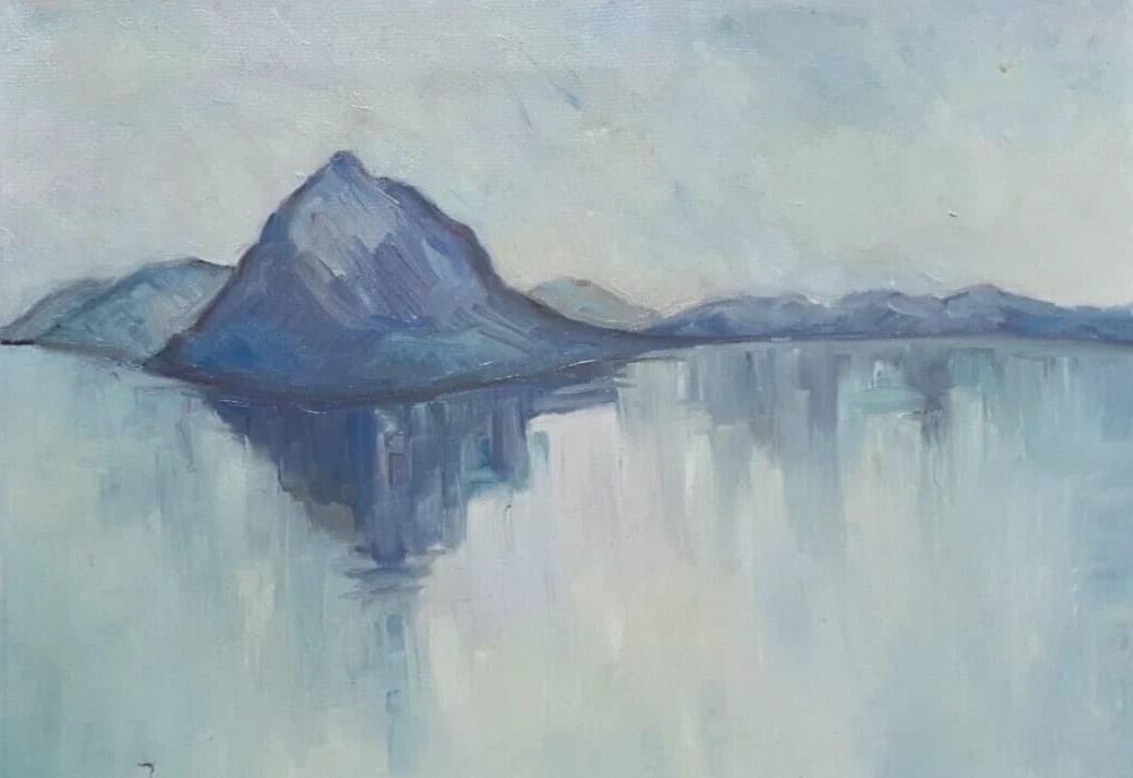 Vintage Oil Painting signed Blue Mountain Landscape Modern: Title: Vintage Oil Painting signed Blue Mountain Landscape Modern Description: Vintage Oil Painting signed Blue Mountain Landscape Modern Oil on canvas 35 x 45 cm hole signed Reserve: $200.00 