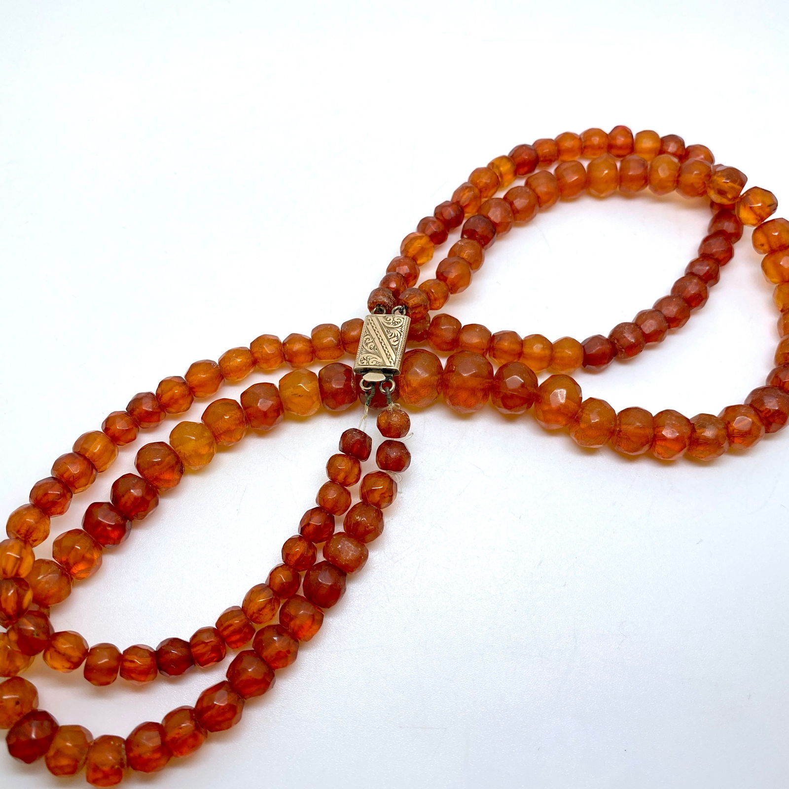 Stunning Unique Vintage Amber Necklace made from Hand Carved Amber beads - 6