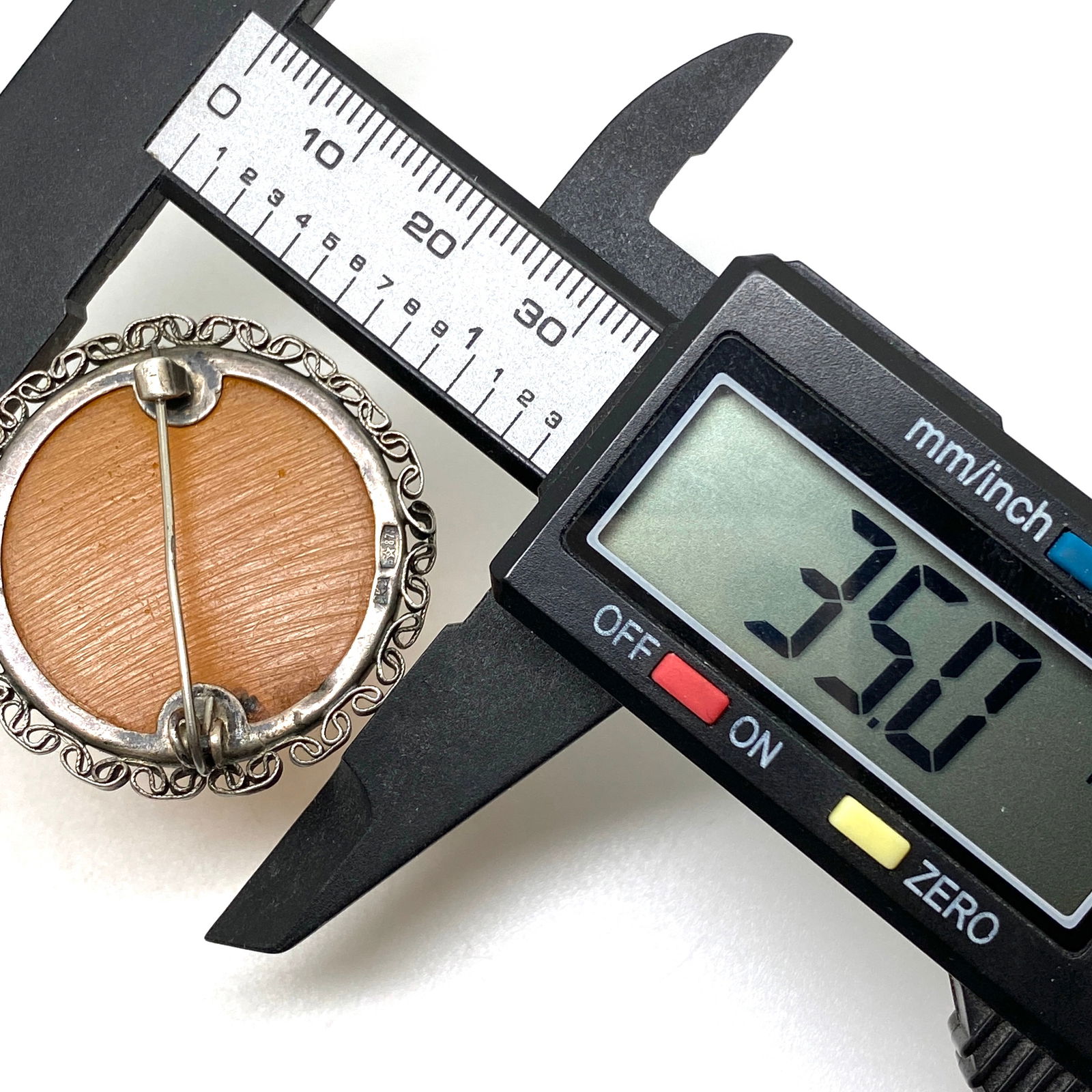 Outstanding Amber Brooch - 3