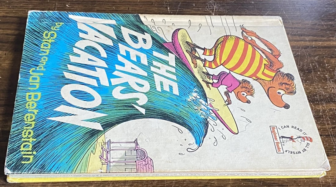 Dr Seuss The Bears' Vacation by Stan and Jan Berenstain 1968 Beginner BooksHC VG - 7