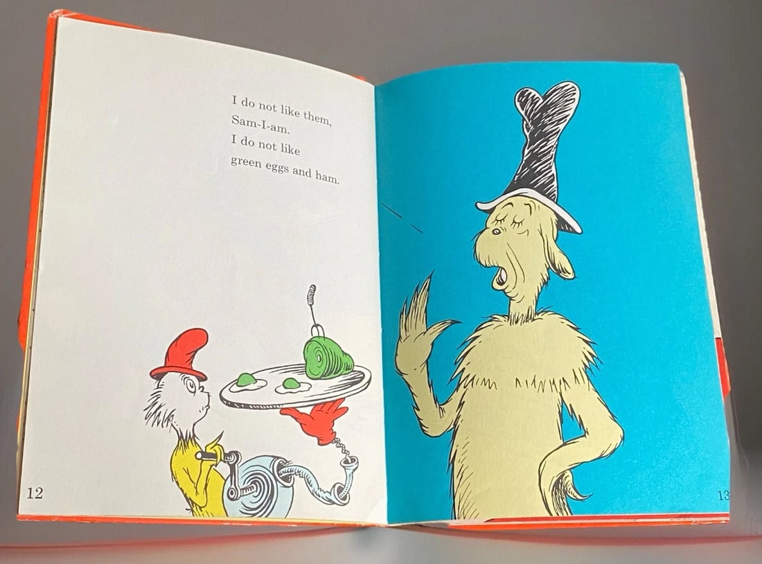 Dr. Seuss Green Eggs and Ham 1960 First Edition HC No DJ Good Condition RARE - 4