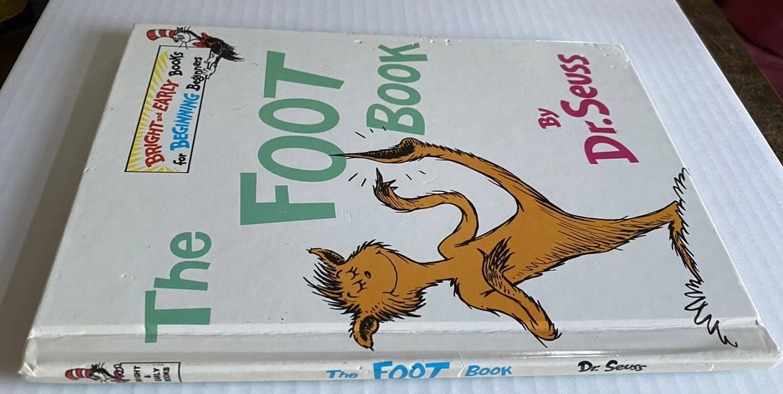 The Foot Book 1968 Dr. Seuss Grolier Book Club Edition Print U 123 Very Good - 4