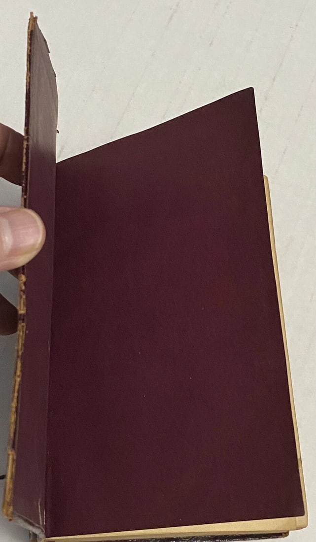 Nicholas Nickleby by Charles Dickens Collins Clear Type Press London Glasgow - 10