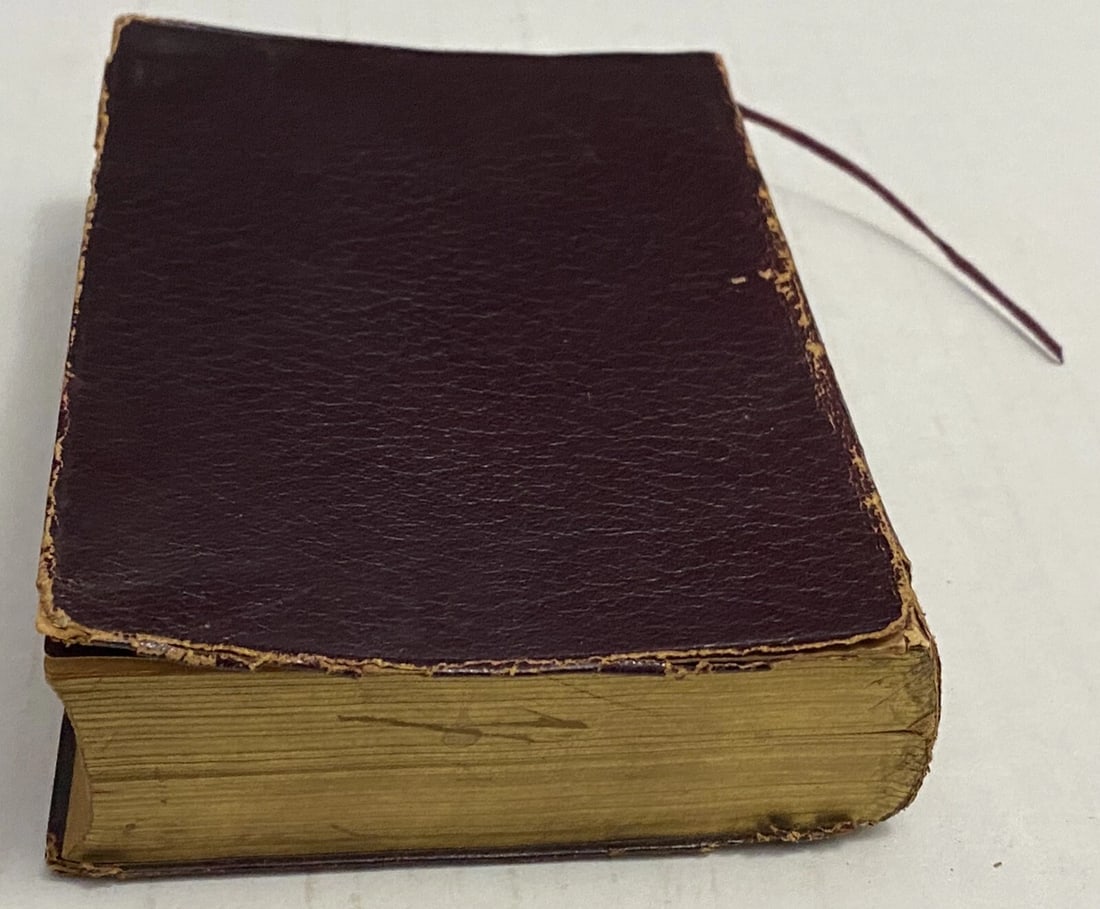 Nicholas Nickleby by Charles Dickens Collins Clear Type Press London Glasgow - 7