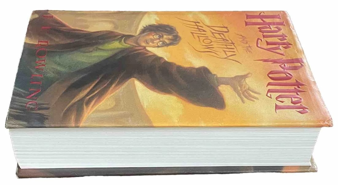 Harry Potter and the Deathly Hallows J.K. Rowling 1st/1st 2007 RARE Page Error - 9