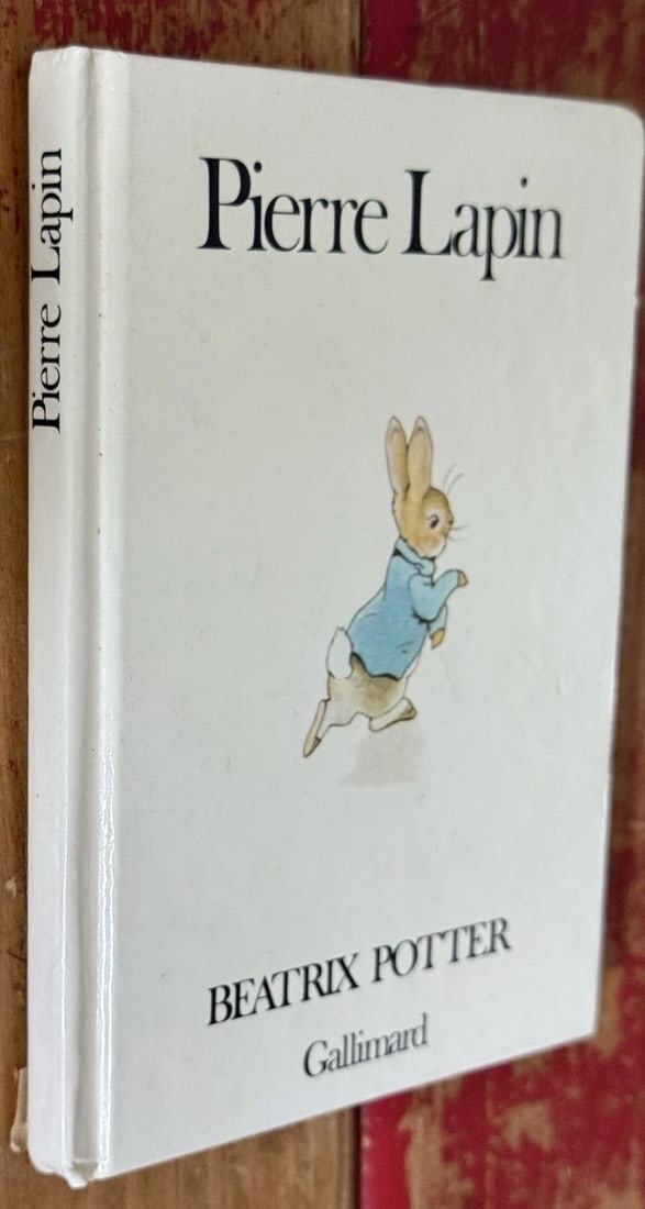 Pierre Lapin by Beatrix Potter - Gallimard - 1985 Like New Condition! - 2