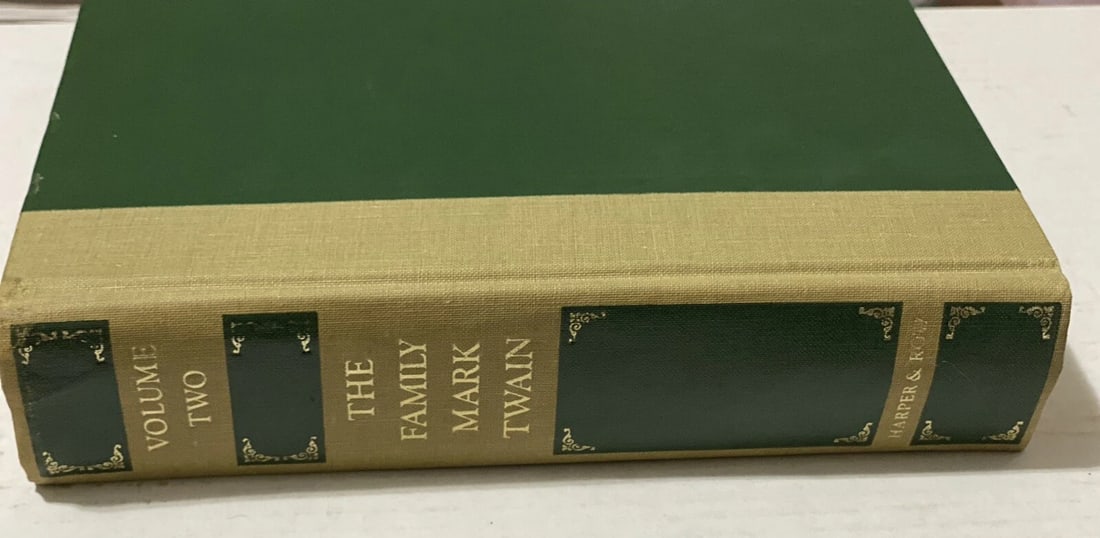 Mark Twain THE FAMILY MARK TWAIN [ Two Volume Set ] Book Club Edition Slipcase - 11