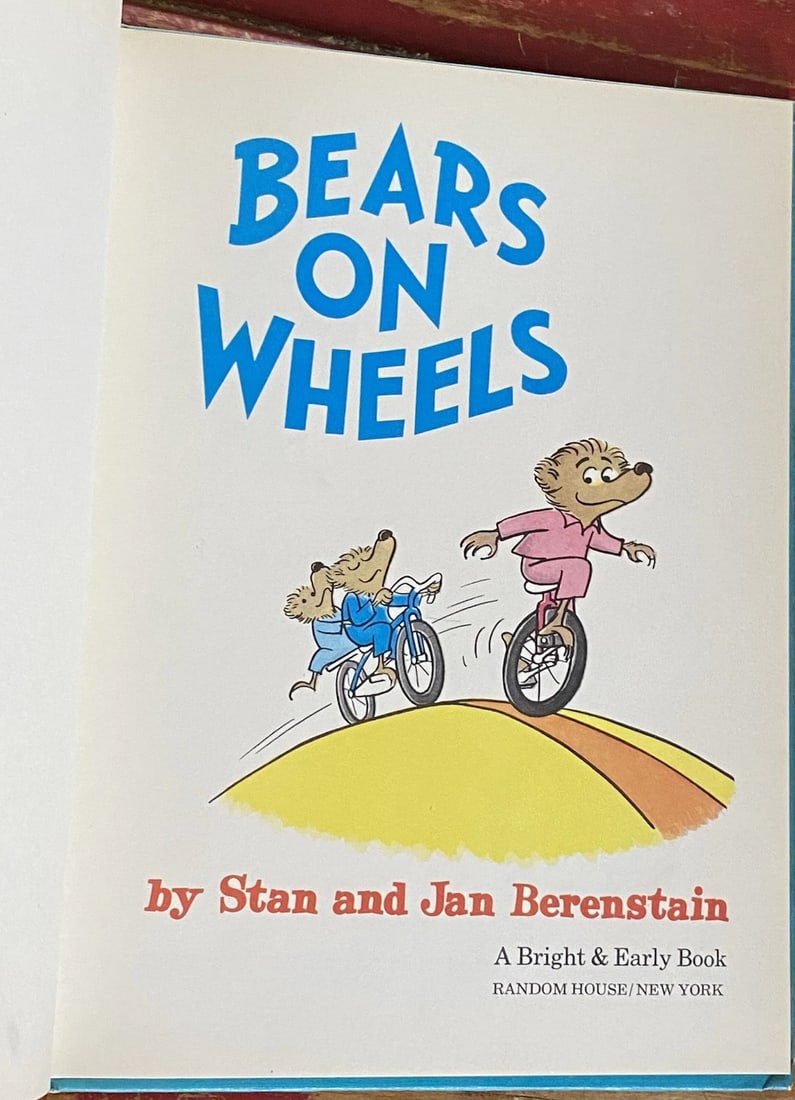 Bears On Wheels 1969 First Edition Book Club HC Dr Seuss Stan& Jan BerenstainVG - 2