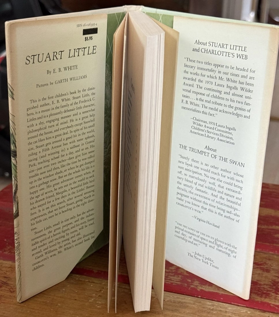 Stuart Little By E.B. White Illustrated Garth Williams 1973 Harper Like New HCDJ - 9
