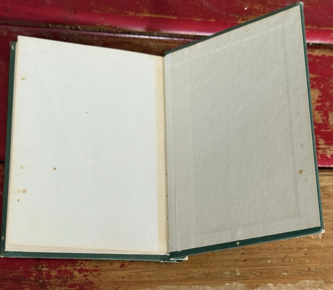 Beatrix Potter "The Tale of Two Bad Mice" F Warne & CO HC 1932 V. Good Condition - 10